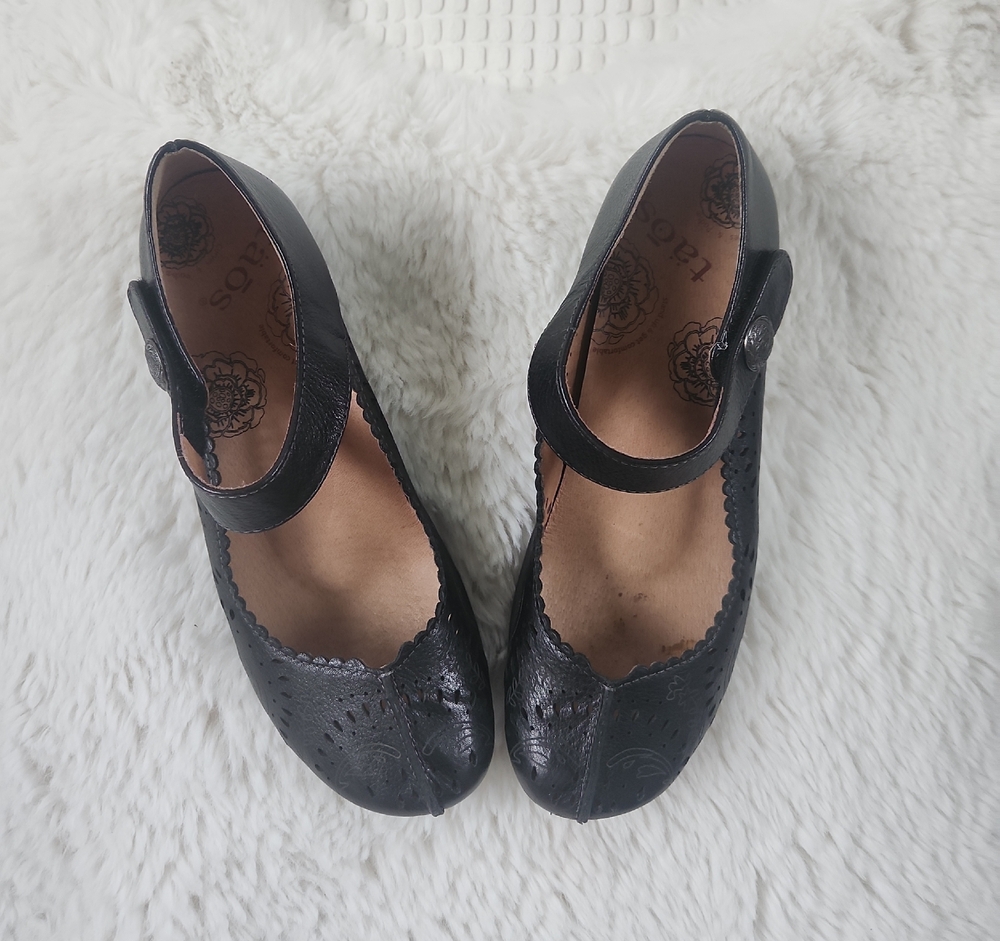 Taos Tango Mary Janes 7.5